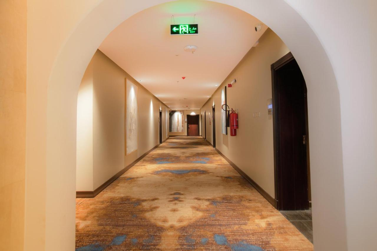 Azar Hotel Ahad Rafidah Екстер'єр фото